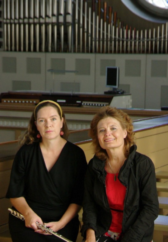 Leonora Palu (flööt), Ines Maidre (orel)